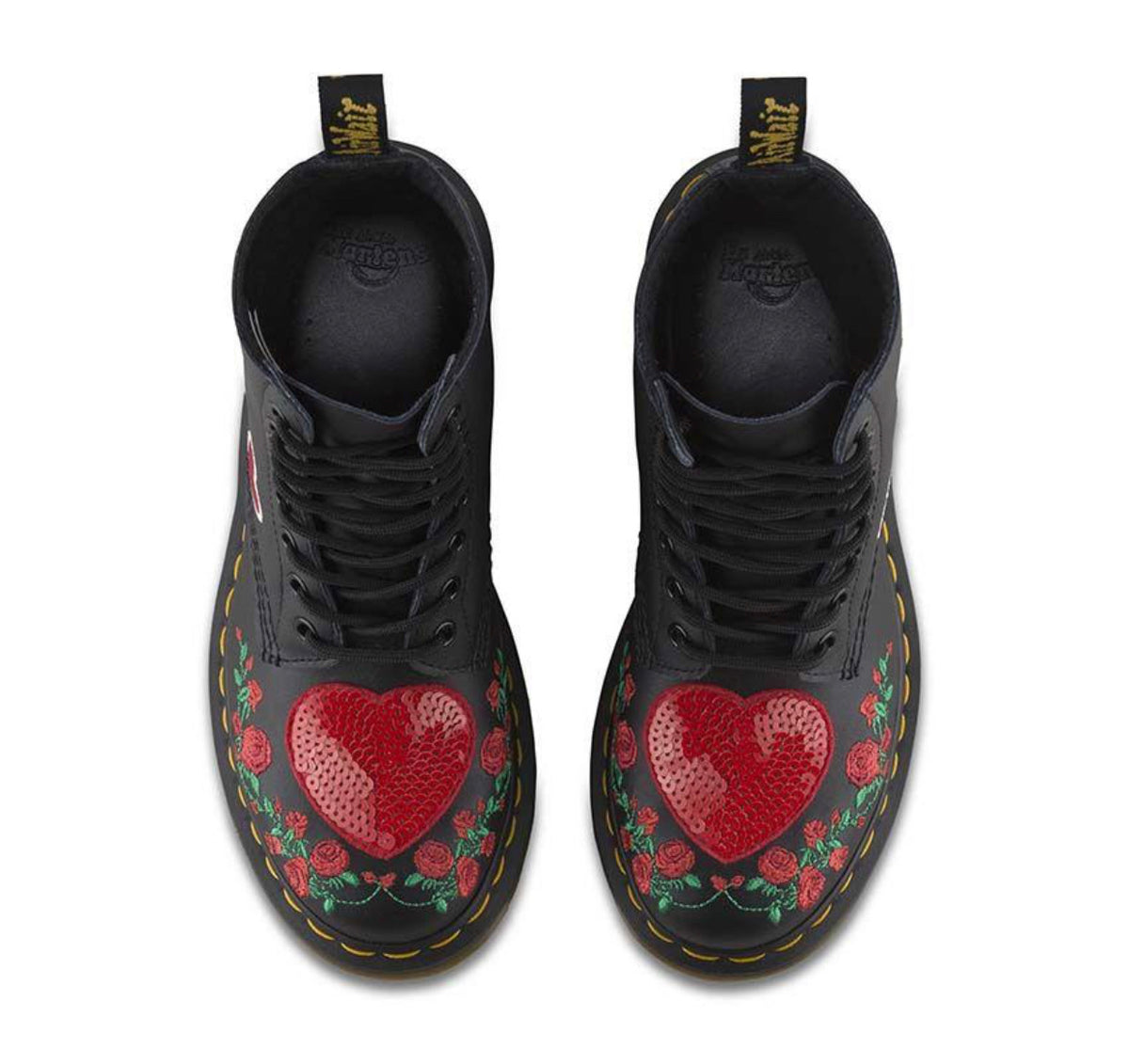 Dr martens best sale pascal heart