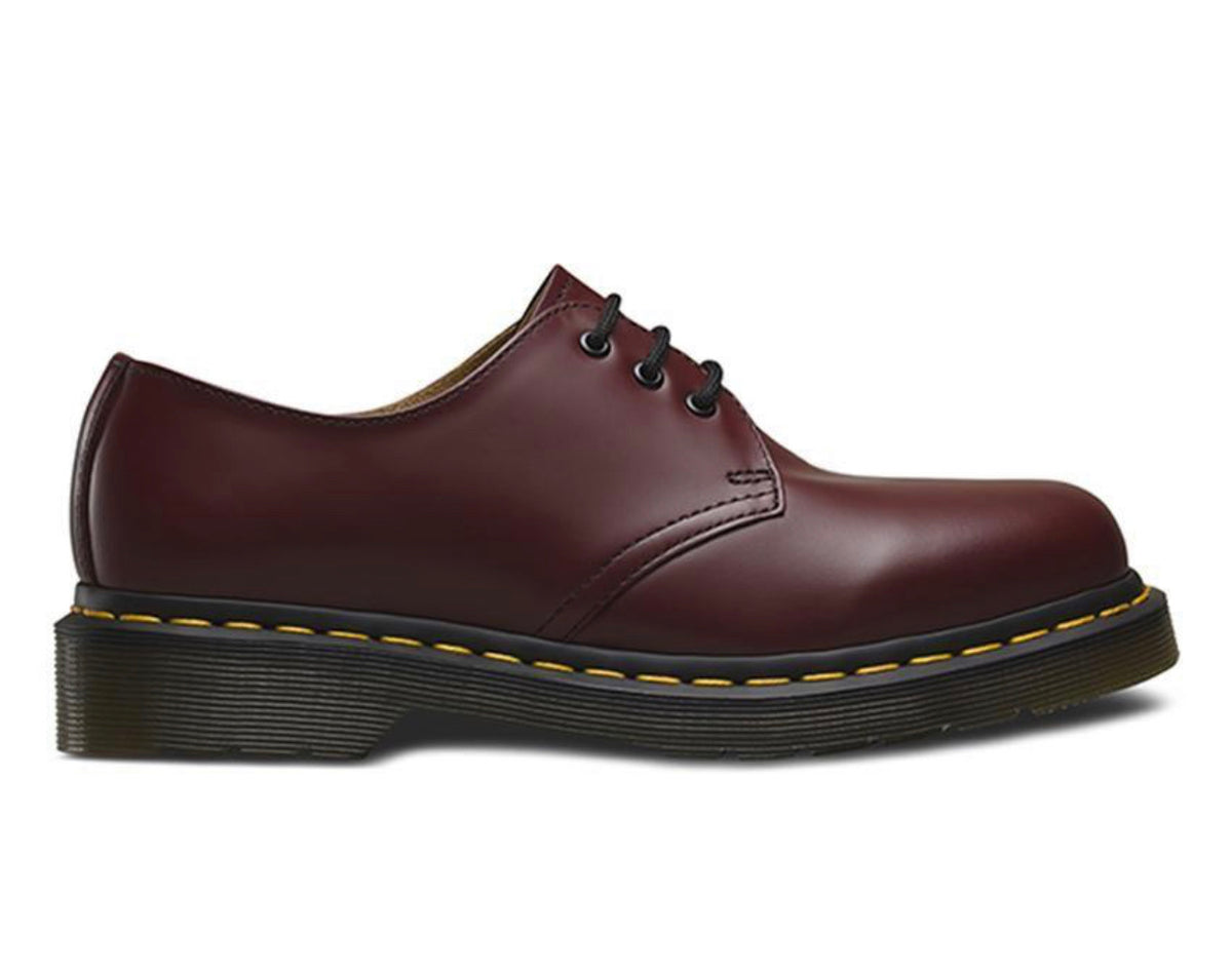 Dottor martens hot sale cherry red