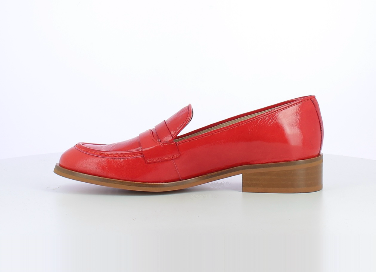 Wonders C-7403 Menorca Rojo Red Patent Leather Loafer Made In Spain