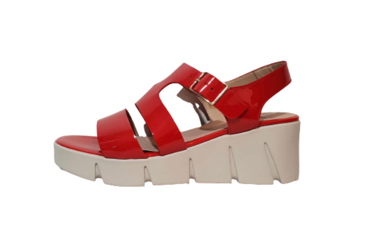 Wonders D-8004 Rojo Red Patent Leather Wedge Made In Spain