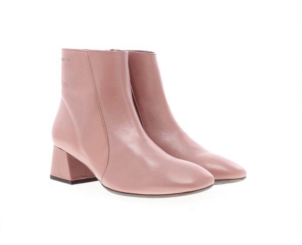 Wonders G-5504 Blush Pink Leather Zip Ankle Boot Made In Spain